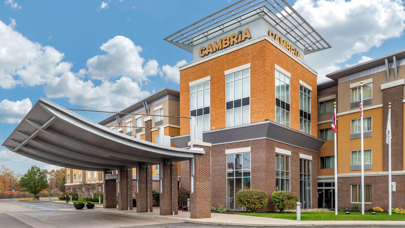 Cambria Hotel Akron - Canton Airport