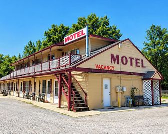 Bob's Woodstock Motel - Woodstock - Gebouw