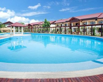 36Manor International Sport Hotel - Vientiane - Pool