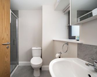 Hugh Lynch's Self Catering Accommodation - Tullamore - Salle de bain