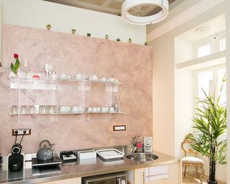 Nerva Accommodation Cavour - Rzym - Kuchnia