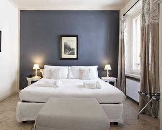 Hotel Broletto - Centro Storico - מנטואה - חדר שינה