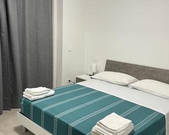Guest House In Piazzetta - Ateleta - Bedroom