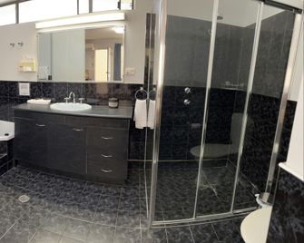Kempsey Powerhouse Motel - Kempsey - Baño