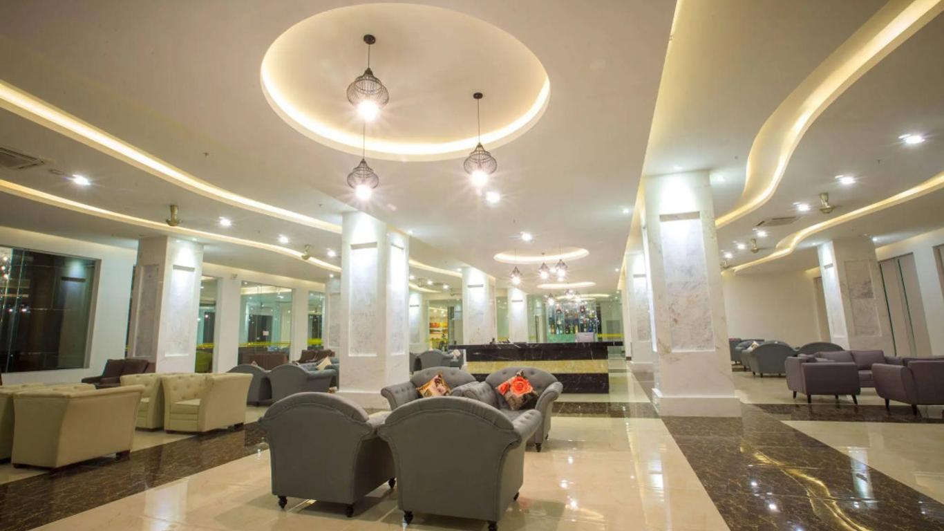 Golden Peak Resort & Spa