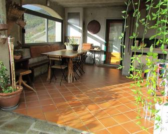 Per un soggiorno di relax tra il mare e le colline - Calice Ligure - Patio