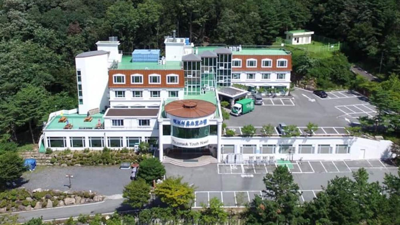 팔공산맥섬석유스호스텔