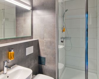 o3Hotel - Warsaw - Bathroom