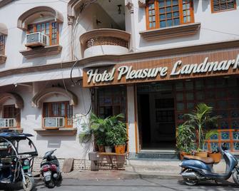 Hotel Pleasure Landmark - Ujjain