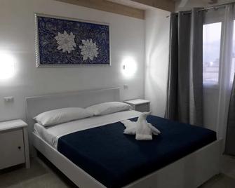B&b Lady Jolanda - Porto Cesareo - Bedroom