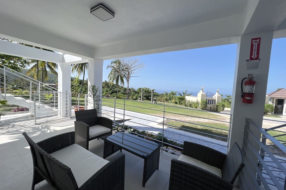 Lavender Moon Villas - Ocho Rios - Balkon