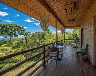 Om Horizon Ecoresort - Loay - Balcon