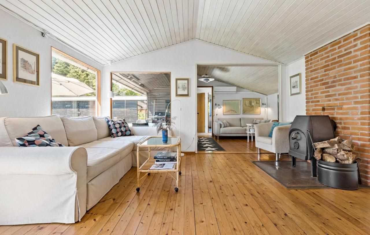 4 Bedroom Stunning Home In Gilleleje – Gilleleje
