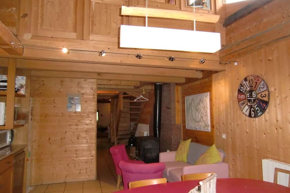 cottage type house at 1100 m altitude - Aigueblanche - Sala de estar