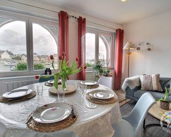 De la jetee - Ploubazlanec - Dining room