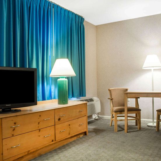 Dining room view of Econo Lodge Buffalo South