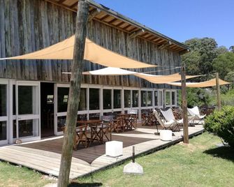 Villa Serrana - Mesón de las cañas - Villa Serrana - Patio