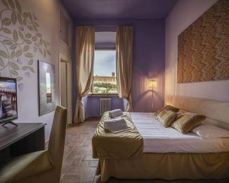 Hotel Palazzo Renieri - Colle di Val d'Elsa - Bedroom