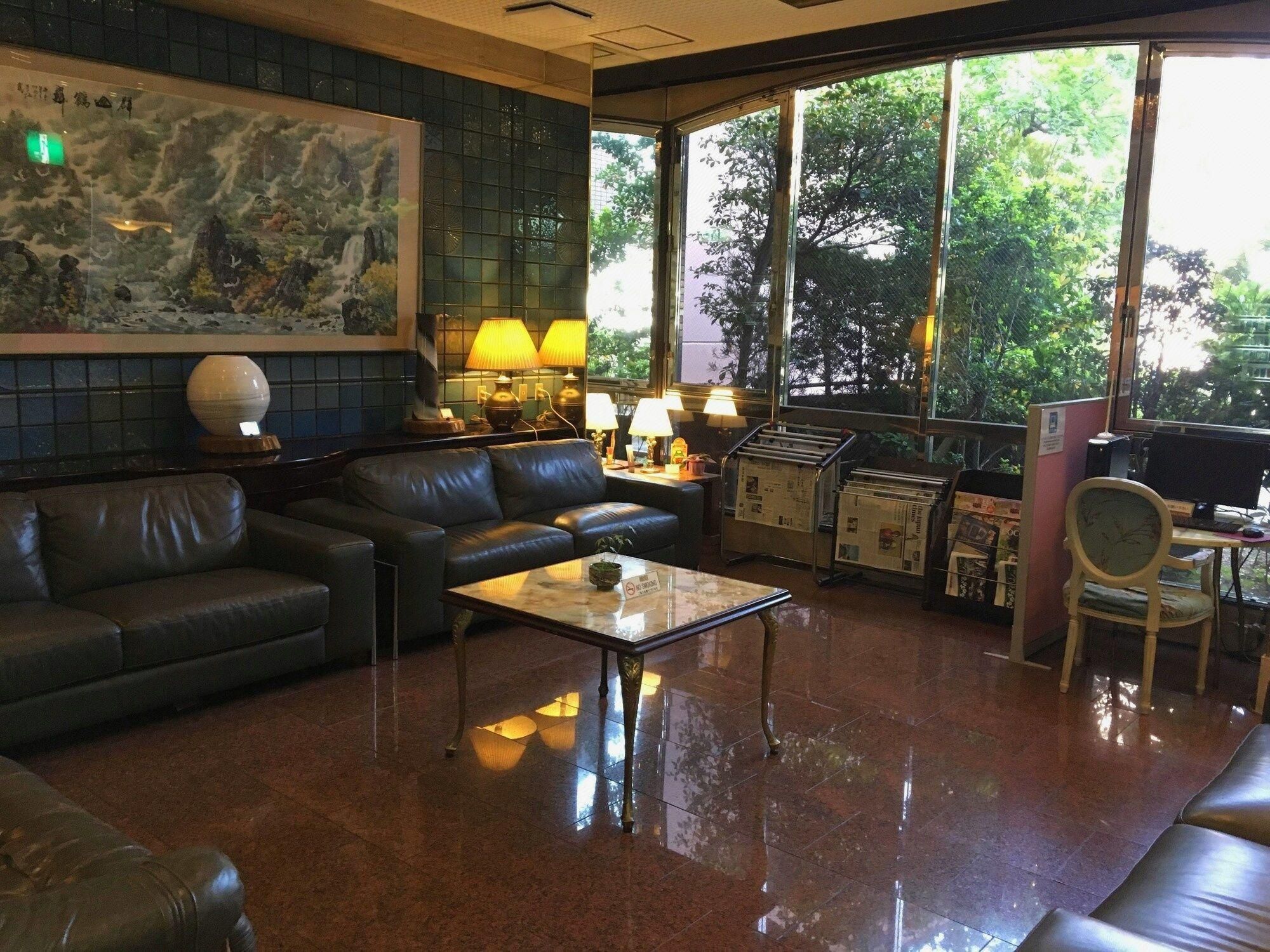 كوروميه ستيشن هوتل