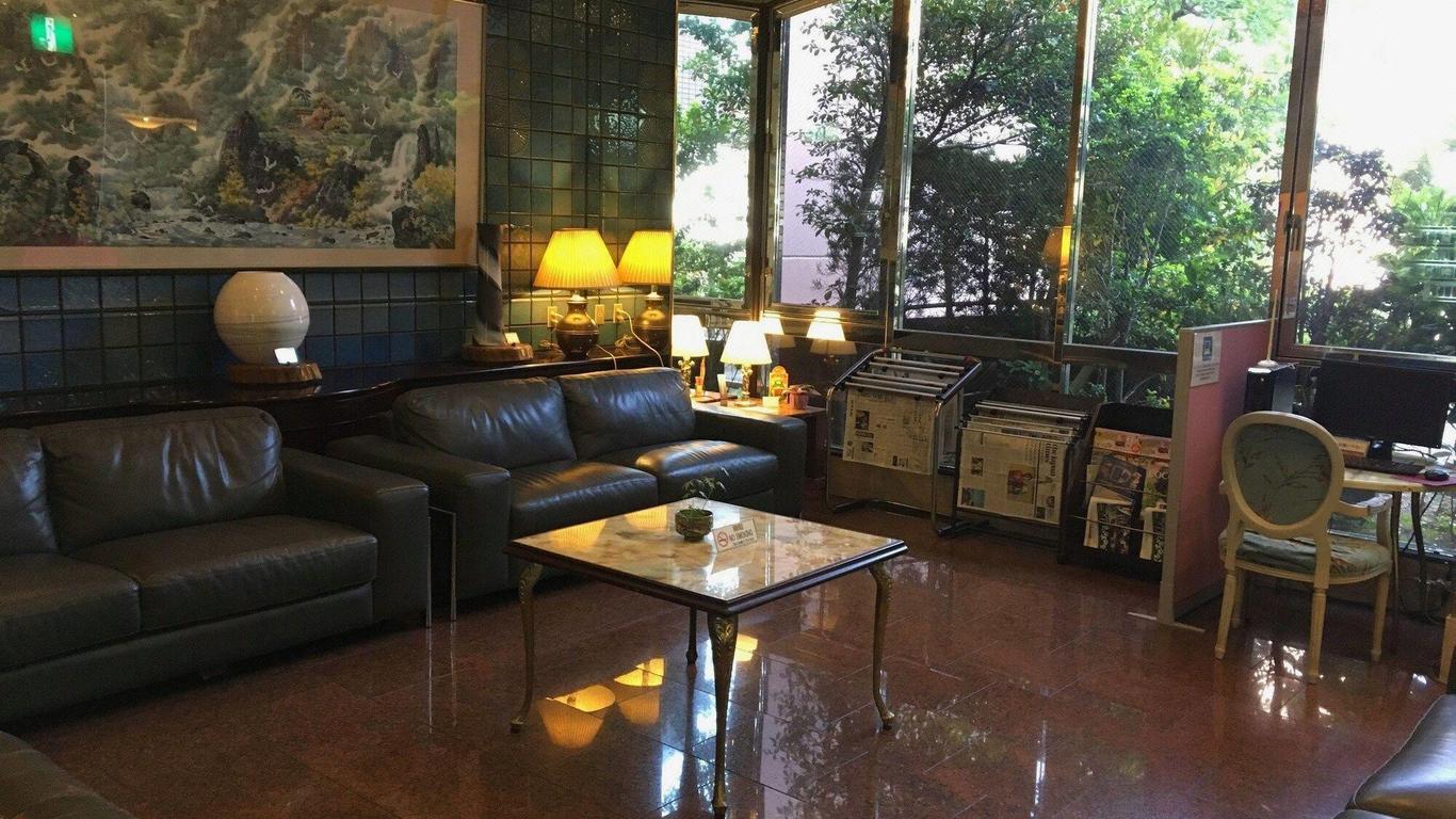 Kurume Station Hotel