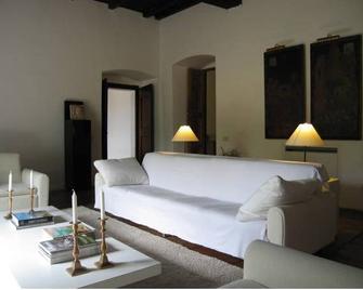 Albergo Diffuso Crispolti - Labro - Living room