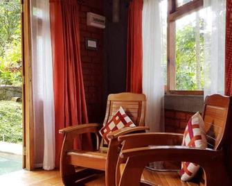 Tea Leaf Retreat - Kandy - Living room