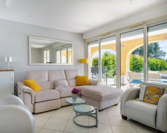 Villa privée avec piscine - Cagnes-sur-Mer - Salon