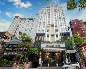 浪漫酒店 - 順化 - 順化 - 建築