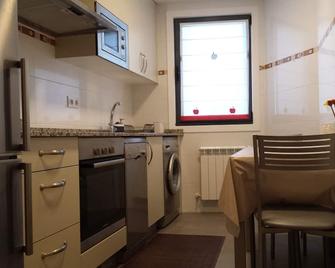 Coruña City Central Apartment - La Coruña - Cocina