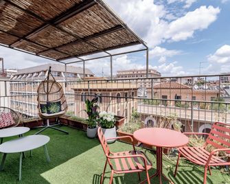 Hotel Espana - Roma - Balcón