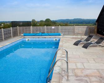 Close to Peppa Pig world, New Forest and South coast - Romsey - Pool