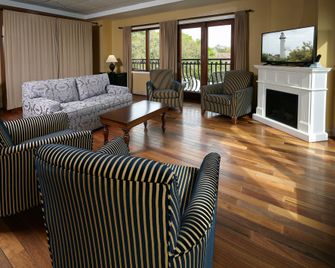 Ocean Inn and Suites - Saint Simons - Soggiorno