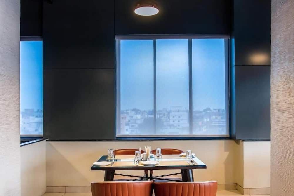 The M Hotel - Raipur - Vybavení pokoje