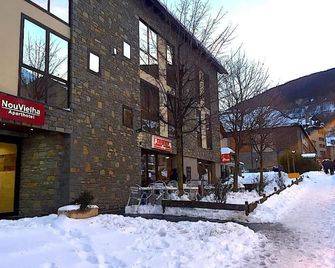 Aparthotel Nou Vielha - Viella - Bygning