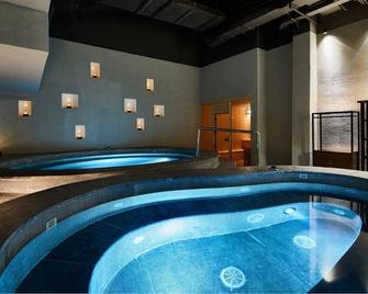 Wanda Jin Danzhai - Qiandongnán - Piscina
