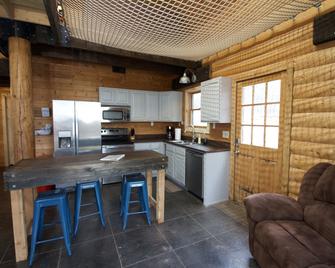 Berry Hill Cabin. Your remote family getaway - Independence