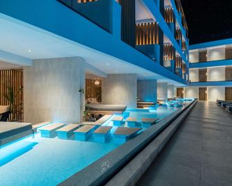 Akasha Beach Hotel & Spa - Hersonissos - Bazén