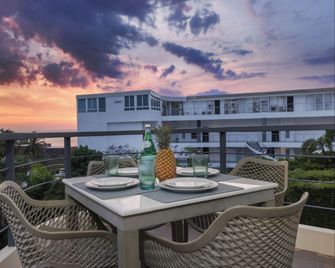 Woodbridge Property at Karon Butterfly - Karon - Balcón