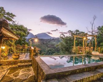 Pondok Nyoman Bedugul - Baturiti - Piscina