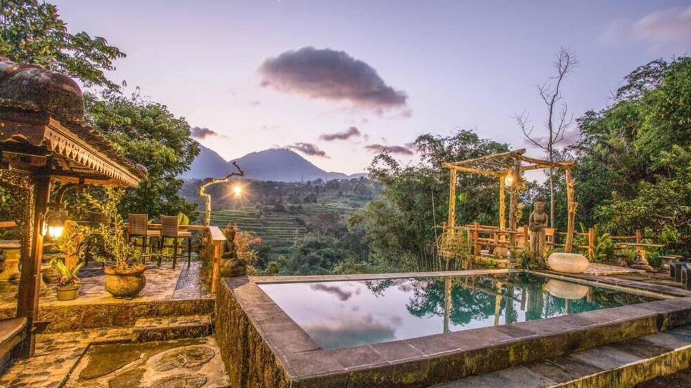 Pondok Nyoman Bedugul By Agata