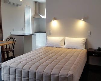 319 Addington Motel - Christchurch - Bedroom