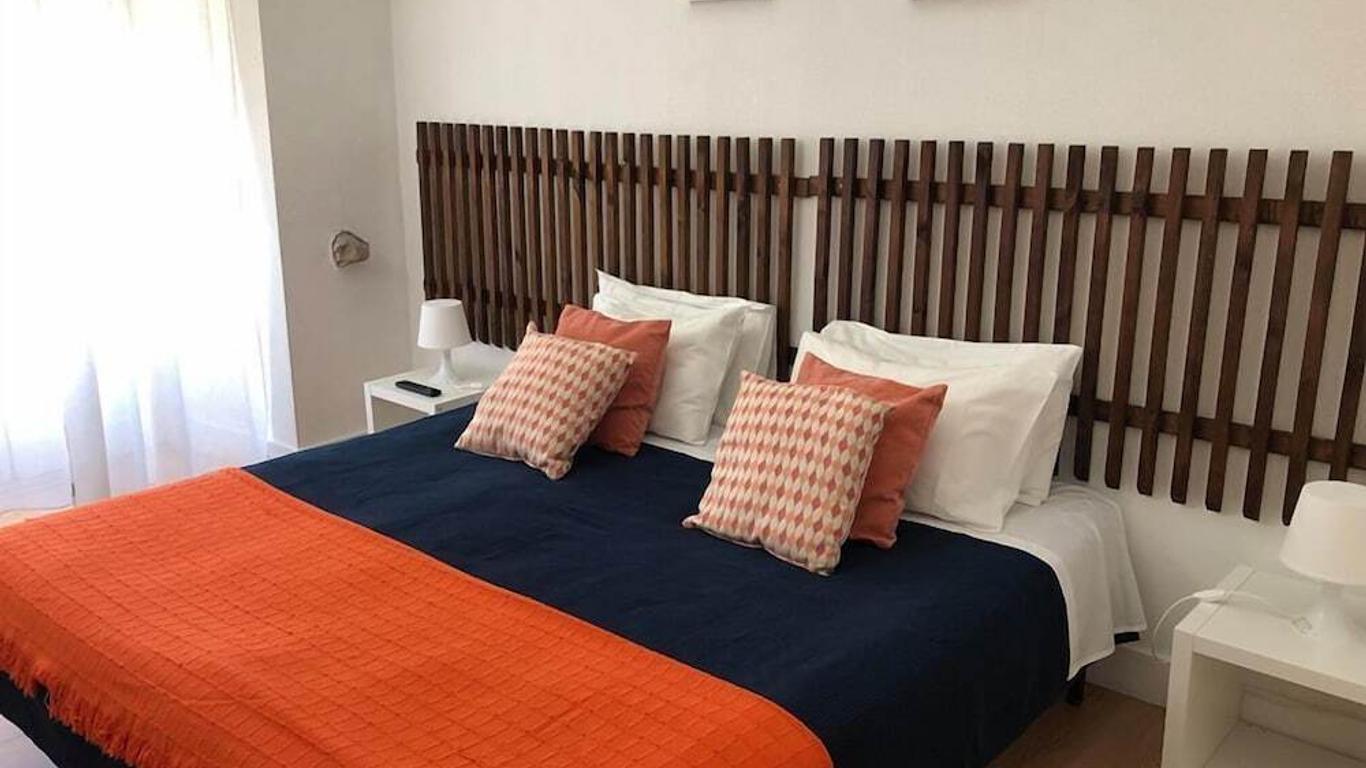 Avis Guesthouse