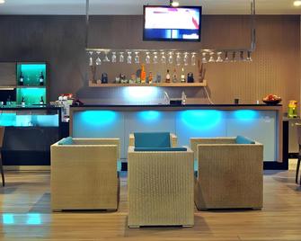 Solo Paragon Hotel & Residence - Surakarta City - Bar