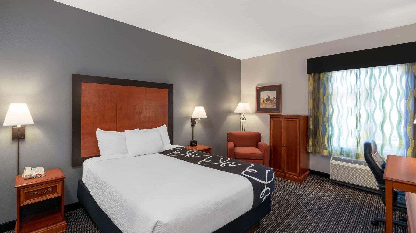 La Quinta Inn & Suites by Wyndham Rifle