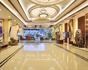 Guilin Jin Yi Holiday Hotel - Guilin - Lobby