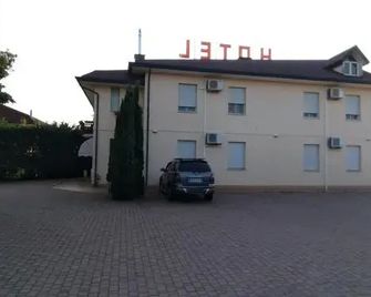 e gal - Cervia - Gebäude