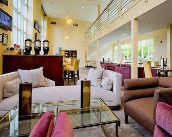 Cupertino Hotel - Cupertino - Restaurant