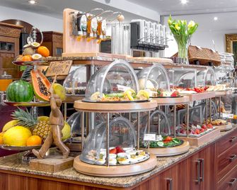 Tiptop Hotel Burgschmiet Garni - Norimberga - Buffet
