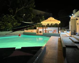 NO6 Angel swimming pool villa - Capitol Hill - Piscina