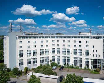 Best Western Conference Airporthotel Frankfurt-Moerfelden - Mörfelden-Walldorf - Building